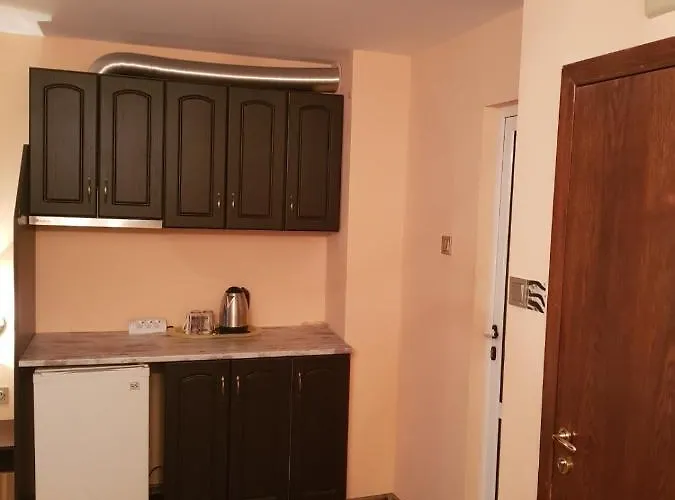 酒店 Family Vaso 瓦爾納