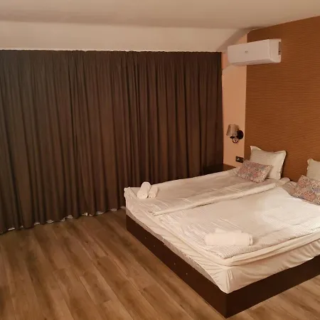 Family Vaso Hotel Warna